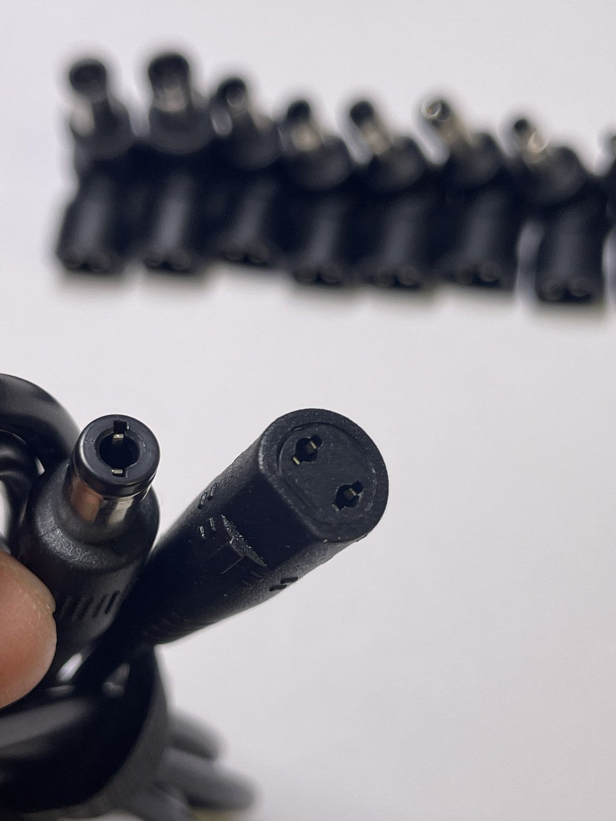 Trust Notebook Power Adapter 90W Car Charger Power Supply for Acer Samsung IBM