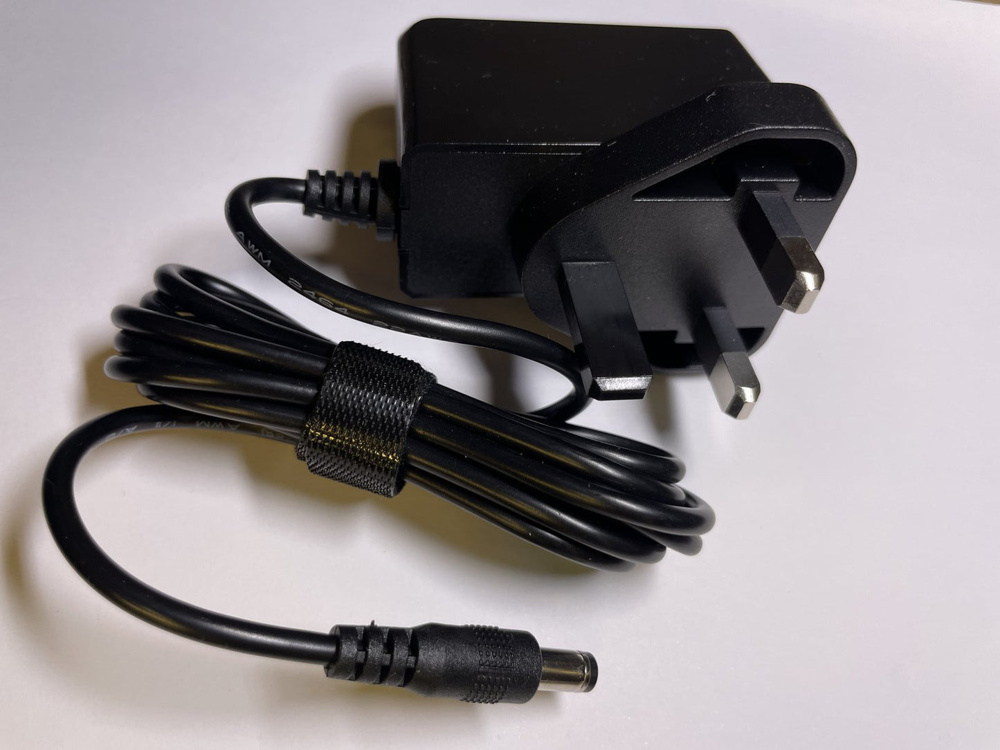 Replacement 12V 1.5A AC-DC Adaptor Power Supply for Wyrestorm RX-70-PP HDMI Ext